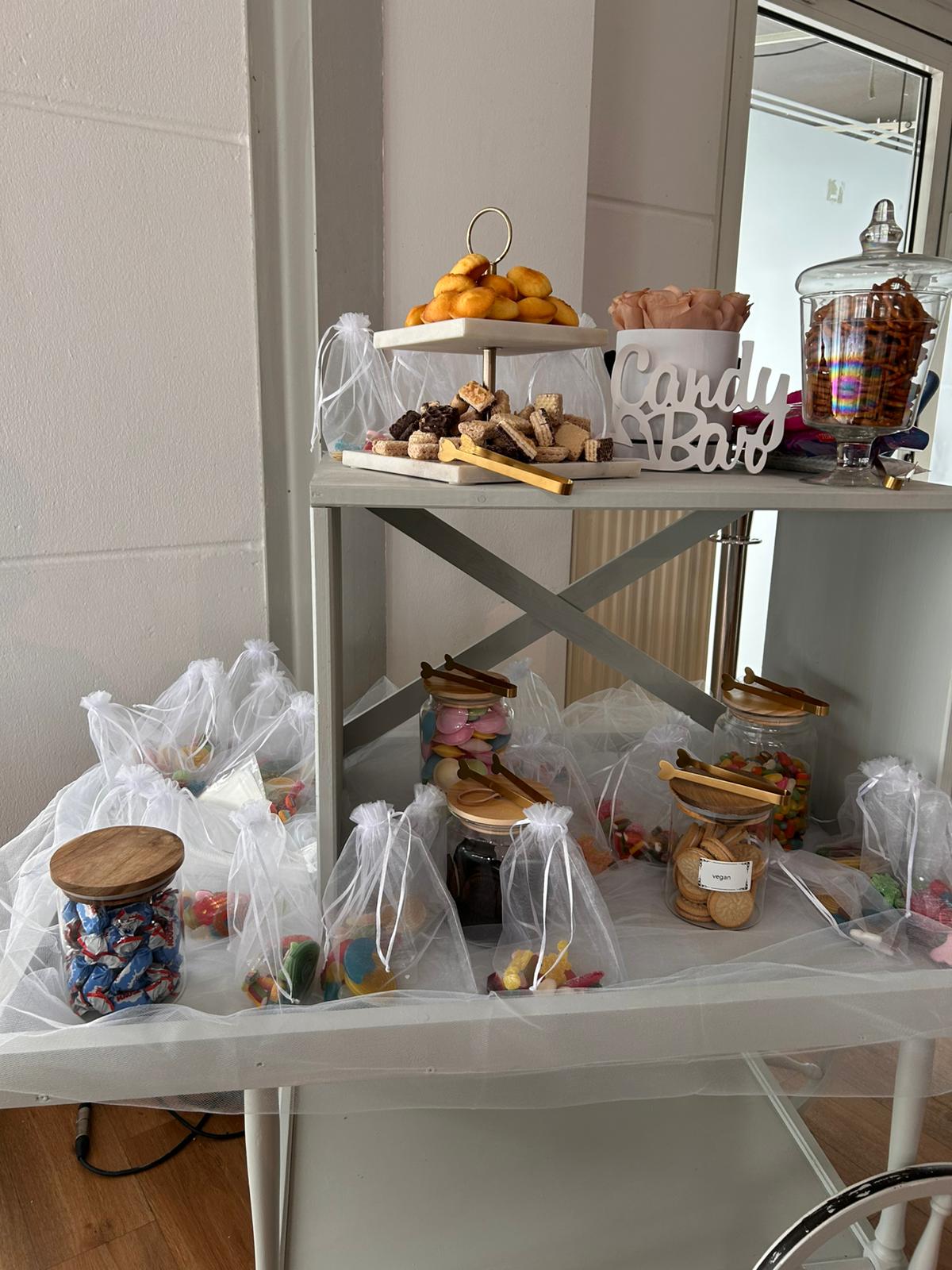 Perspektivische Gesamtansicht des Aufbaus aus der Nähe